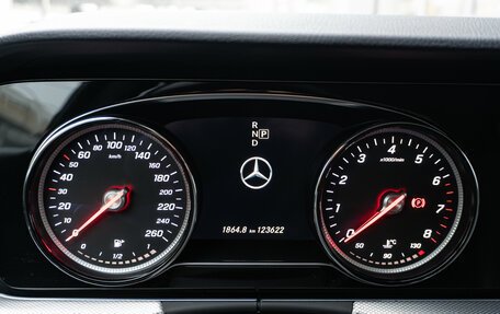 Mercedes-Benz E-Класс, 2020 год, 2 749 000 рублей, 12 фотография