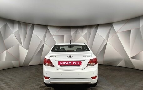 Hyundai Solaris II рестайлинг, 2014 год, 993 000 рублей, 8 фотография