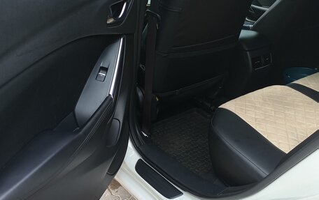 Mazda 6, 2018 год, 1 915 000 рублей, 13 фотография