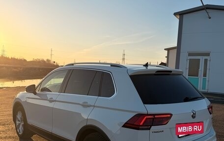 Volkswagen Tiguan II, 2018 год, 3 000 000 рублей, 7 фотография