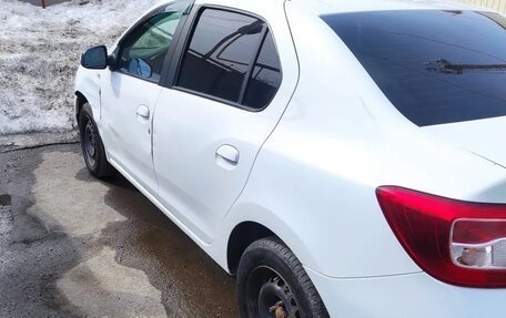 Renault Logan II, 2020 год, 575 000 рублей, 3 фотография