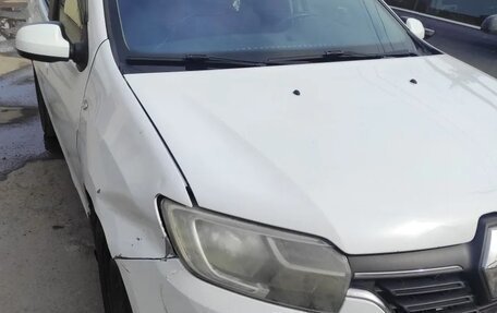 Renault Logan II, 2020 год, 575 000 рублей, 7 фотография