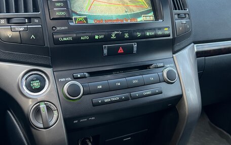 Toyota Land Cruiser 200, 2009 год, 3 750 000 рублей, 27 фотография