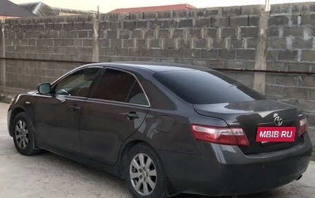 Toyota Camry, 2008 год, 820 000 рублей, 2 фотография