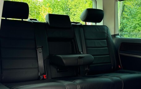 Volkswagen Multivan T6 рестайлинг, 2022 год, 8 700 000 рублей, 9 фотография