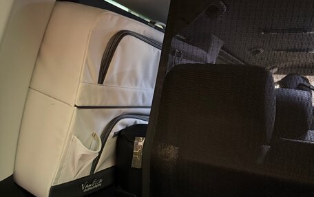 Volkswagen Multivan T6 рестайлинг, 2022 год, 8 700 000 рублей, 11 фотография