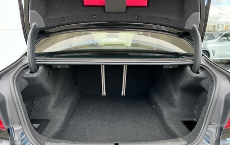 BMW 5 серия, 2018 год, 3 990 000 рублей, 15 фотография