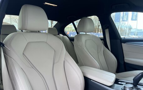 BMW 5 серия, 2018 год, 3 990 000 рублей, 12 фотография