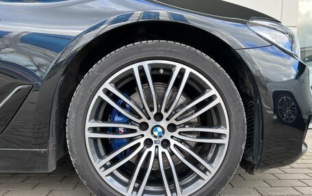 BMW 5 серия, 2018 год, 3 990 000 рублей, 8 фотография