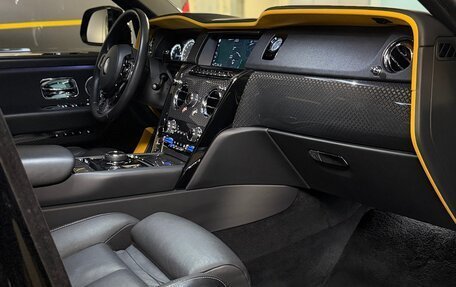 Rolls-Royce Cullinan, 2021 год, 37 500 000 рублей, 8 фотография