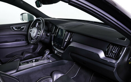 Volvo XC60 II, 2019 год, 3 985 000 рублей, 9 фотография