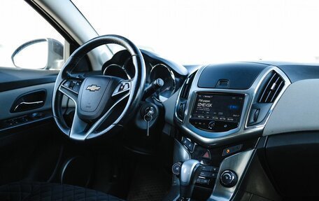 Chevrolet Cruze II, 2013 год, 809 000 рублей, 9 фотография