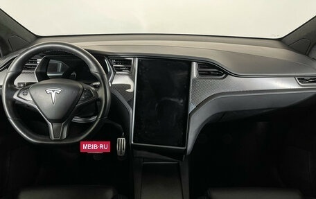 Tesla Model X I, 2019 год, 3 980 000 рублей, 12 фотография