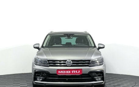 Volkswagen Tiguan II, 2020 год, 3 897 000 рублей, 2 фотография