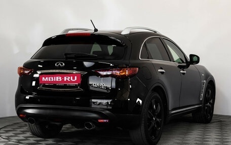 Infiniti QX70, 2015 год, 2 699 000 рублей, 5 фотография