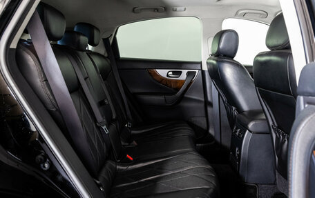 Infiniti QX70, 2015 год, 2 699 000 рублей, 23 фотография