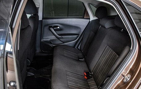 Volkswagen Polo VI (EU Market), 2016 год, 1 050 000 рублей, 9 фотография