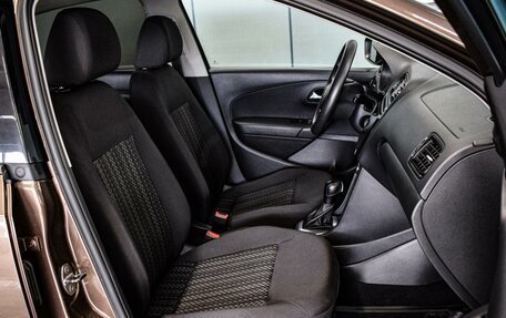 Volkswagen Polo VI (EU Market), 2016 год, 1 050 000 рублей, 8 фотография