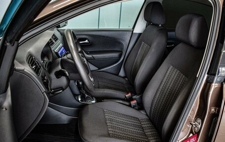 Volkswagen Polo VI (EU Market), 2016 год, 1 050 000 рублей, 10 фотография