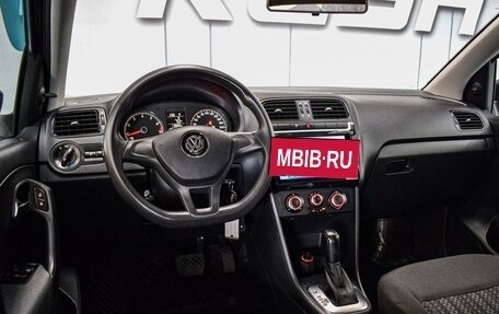 Volkswagen Polo VI (EU Market), 2016 год, 1 050 000 рублей, 6 фотография