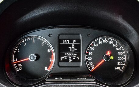 Volkswagen Polo VI (EU Market), 2016 год, 1 050 000 рублей, 17 фотография