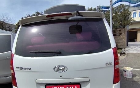 Hyundai Grand Starex Grand Starex I рестайлинг 2, 2013 год, 1 600 000 рублей, 1 фотография