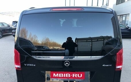 Mercedes-Benz V-Класс, 2017 год, 5 550 000 рублей, 7 фотография