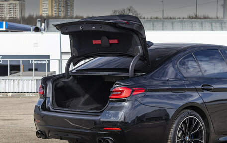 BMW 5 серия, 2020 год, 4 500 000 рублей, 23 фотография