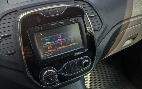 Renault Kaptur I рестайлинг, 2017 год, 1 590 000 рублей, 9 фотография