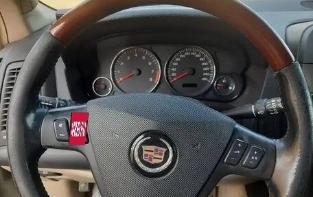 Cadillac SRX II рестайлинг, 2004 год, 800 000 рублей, 5 фотография