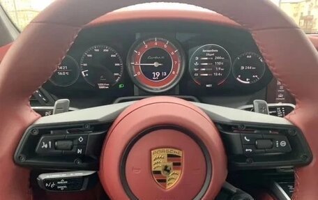 Porsche 911, 2020 год, 27 900 000 рублей, 9 фотография