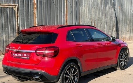 Mercedes-Benz GLA, 2019 год, 2 150 000 рублей, 4 фотография