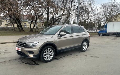 Volkswagen Tiguan II, 2020 год, 2 599 000 рублей, 2 фотография