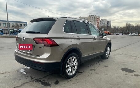 Volkswagen Tiguan II, 2020 год, 2 599 000 рублей, 6 фотография