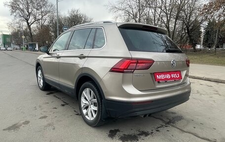 Volkswagen Tiguan II, 2020 год, 2 599 000 рублей, 10 фотография