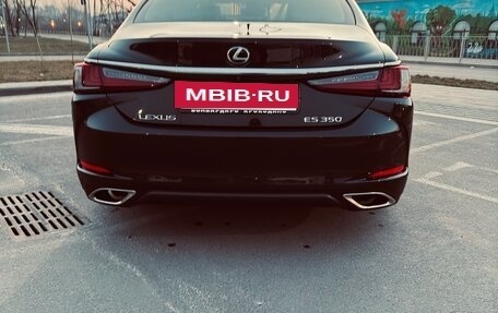 Lexus ES VII, 2019 год, 4 000 000 рублей, 8 фотография