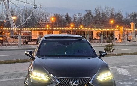 Lexus ES VII, 2019 год, 4 000 000 рублей, 3 фотография