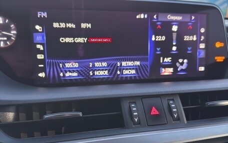 Lexus ES VII, 2019 год, 4 000 000 рублей, 14 фотография