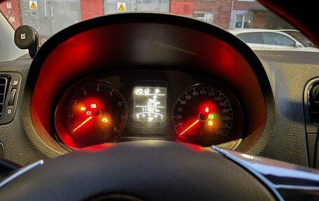 Volkswagen Polo VI (EU Market), 2017 год, 800 000 рублей, 11 фотография