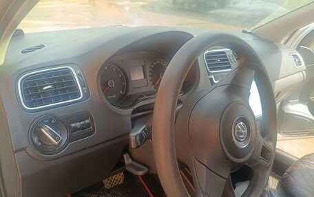 Volkswagen Polo VI (EU Market), 2011 год, 590 000 рублей, 5 фотография