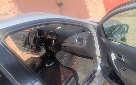 Volkswagen Polo VI (EU Market), 2011 год, 590 000 рублей, 8 фотография