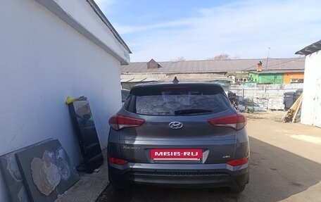 Hyundai Tucson III, 2017 год, 1 900 000 рублей, 2 фотография