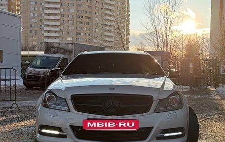 Mercedes-Benz C-Класс, 2012 год, 1 150 000 рублей, 4 фотография