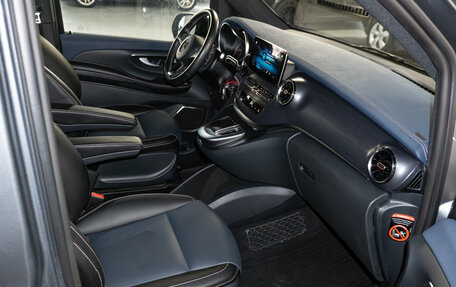 Mercedes-Benz EQV, 2021 год, 7 000 000 рублей, 7 фотография