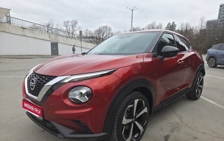 Nissan Juke II, 2020 год, 2 100 000 рублей, 9 фотография