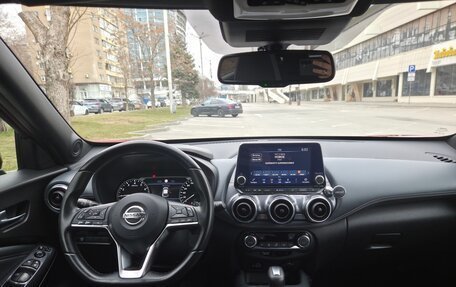 Nissan Juke II, 2020 год, 2 100 000 рублей, 14 фотография