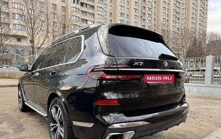 BMW X7, 2022 год, 15 000 000 рублей, 4 фотография