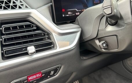 BMW X7, 2022 год, 15 000 000 рублей, 13 фотография