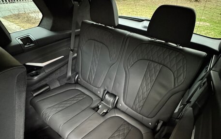 BMW X7, 2022 год, 15 000 000 рублей, 17 фотография