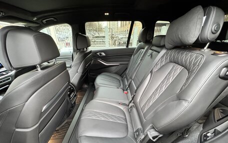 BMW X7, 2022 год, 15 000 000 рублей, 15 фотография